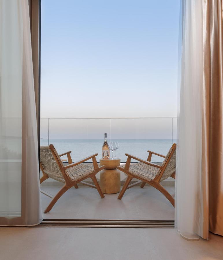 Kales Sea View Suites Ierápetra Dış mekan fotoğraf